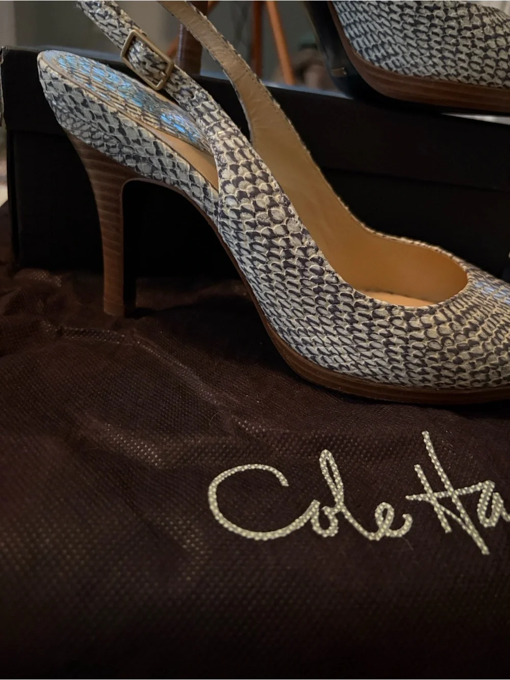SZ 9.5 COLE HAAN SNAKESKIN SLING BACK SPIKE NIKE AIR HEEL WITH BOX